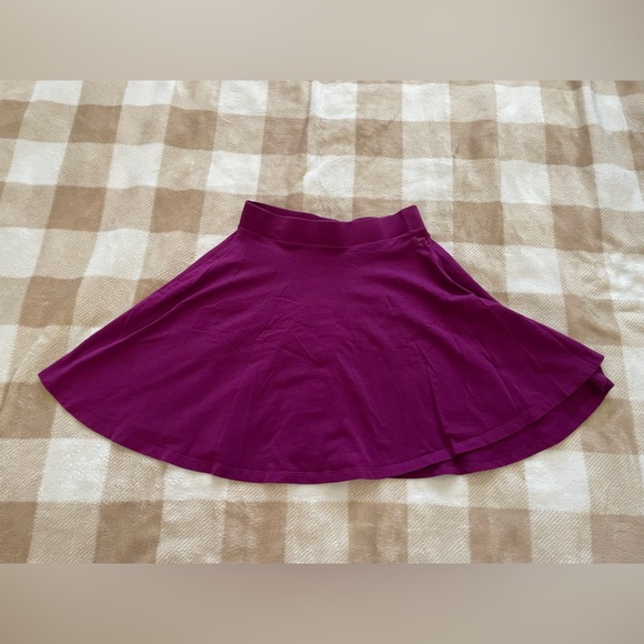 Victoria's Secret Dark Pink flare skirt - Picture 2 of 7